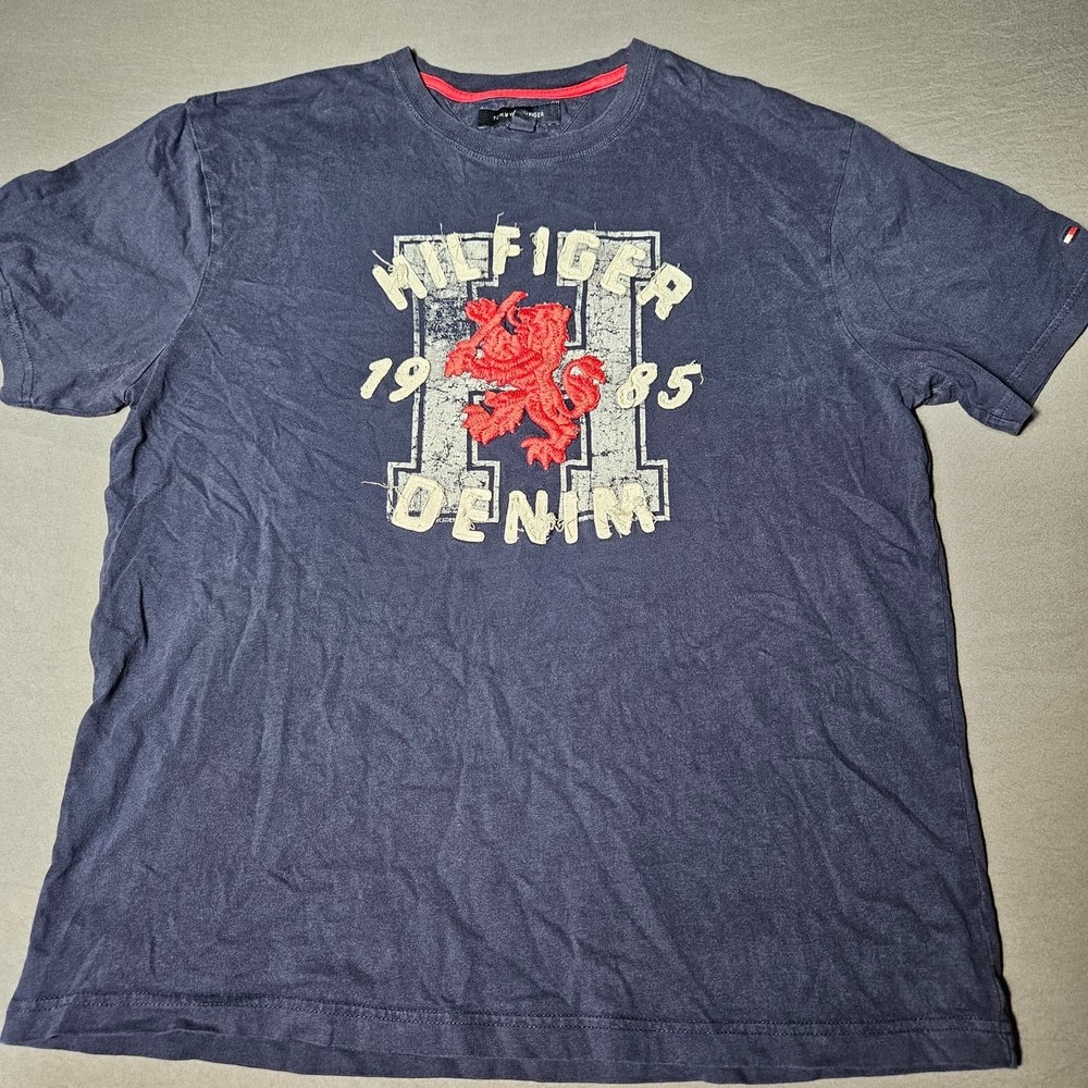 Tommy Hilfiger Denim 1985 Graphic T-Shirt Mens Large Navy Blue Lion Logo Tee